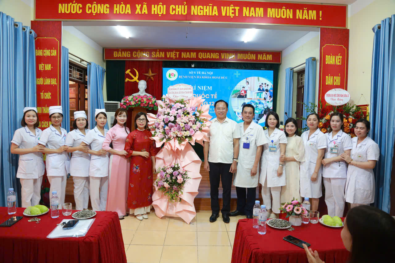 LAN TỎA GIÁ TRỊ NHÂN ÁI NHÂN NGÀY QUỐC TẾ ĐIỀU DƯỠNG 12/5
